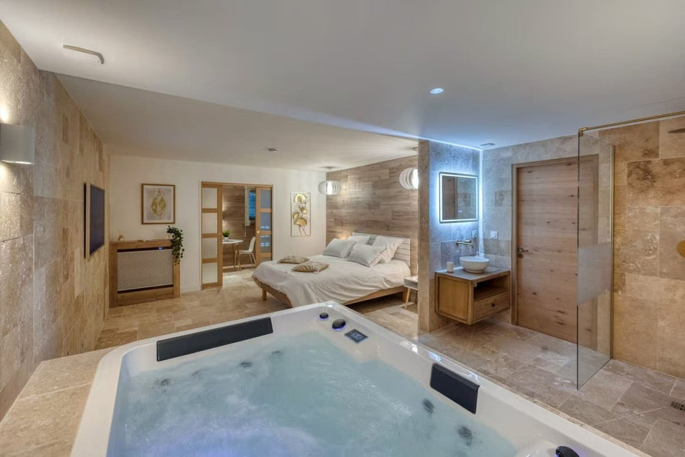 Échappée Bulle - Love’nSpa - weekend en amoureux, love rooms avec spa ou jacuzzi privatif3 de Échappée Bulle
