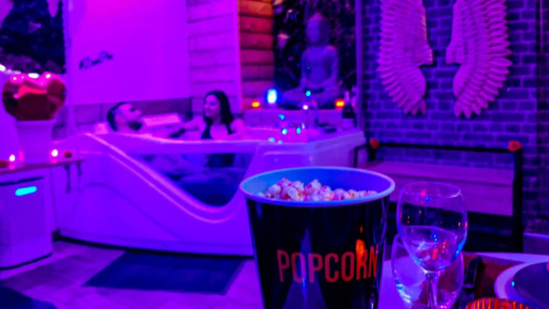 Eden Paris - Love’nSpa - weekend en amoureux, love rooms avec spa ou jacuzzi privatif