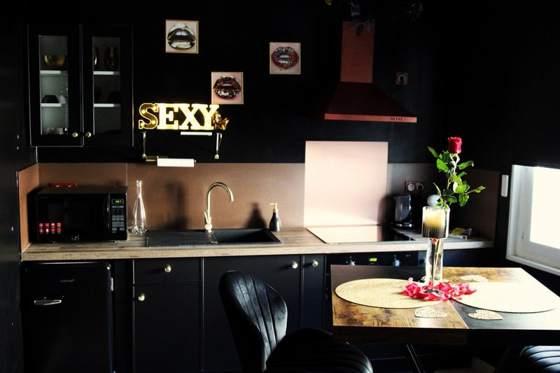 Enjoy Loveroom - Love’nSpa - weekend en amoureux, love rooms avec spa ou jacuzzi privatif