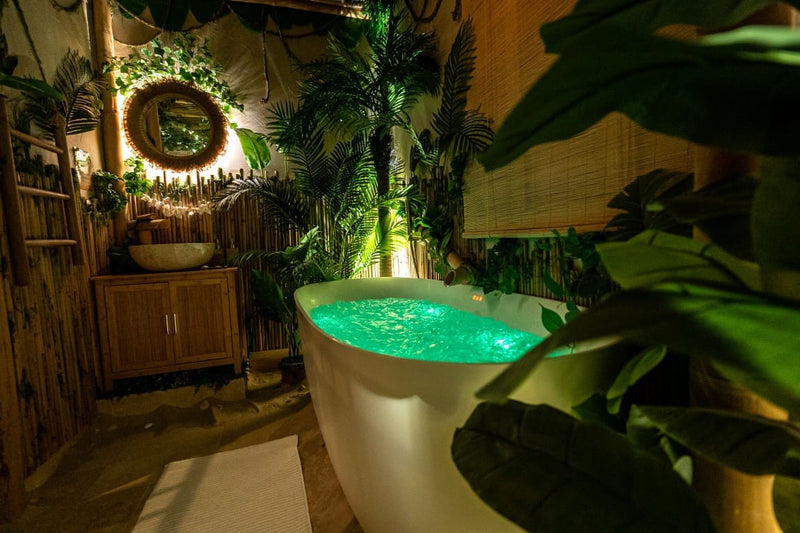 Esacale à BoraBora - Love’nSpa - weekend en amoureux, love rooms avec spa ou jacuzzi privatif3 de Esacale à BoraBora
