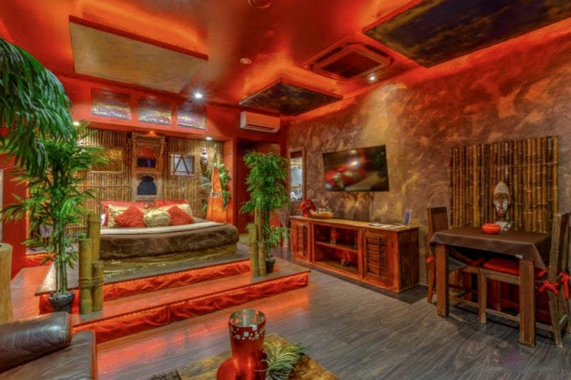 EVASION DUO - Suite Les Grenadines - Love’nSpa - weekend en amoureux, love rooms avec spa ou jacuzzi privatif2 de EVASION DUO - Suite Les Grenadines
