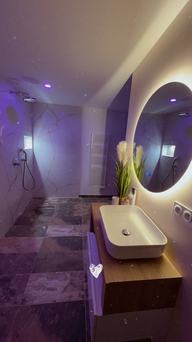 Glam'room - Love’nSpa - weekend en amoureux, love rooms avec spa ou jacuzzi privatif2 de Glam'room
