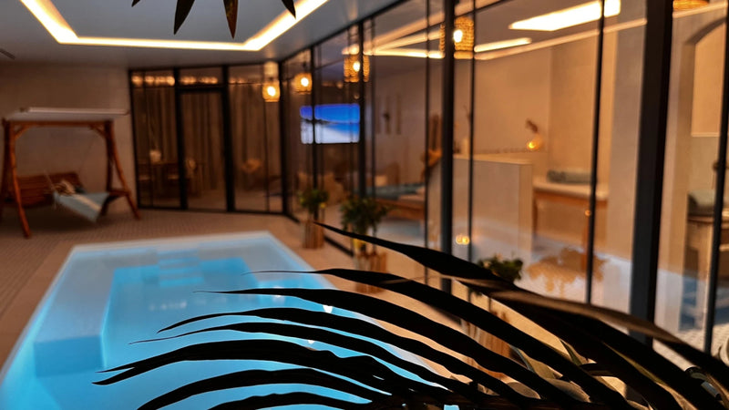 Grèce Pool Spa - Belleville - sur - saône - Love’nSpa - weekend en amoureux, love rooms avec spa ou jacuzzi privatif1 de Grèce Pool Spa - Belleville-sur-saône
