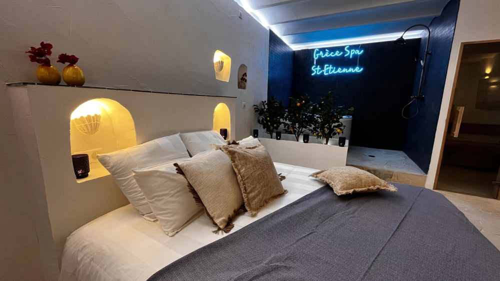 Grèce St Etienne Spa - St Etienne - Love’nSpa - weekend en amoureux, love rooms avec spa ou jacuzzi privatif10 de Grèce St Etienne Spa - St Etienne
