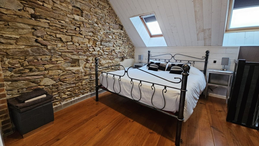 Grey - Love’nSpa - weekend en amoureux, love rooms avec spa ou jacuzzi privatif11 de Grey
