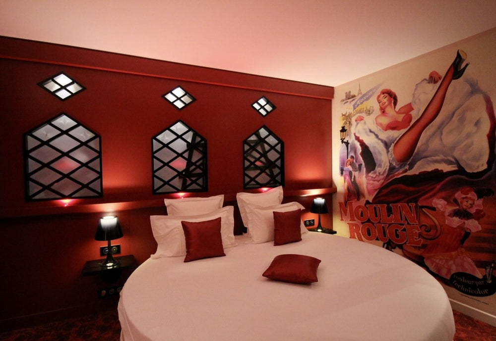 Hôtel design secret de Paris - Chambre Moulin Rouge - Love’nSpa - weekend en amoureux, love rooms avec spa ou jacuzzi privatif5 de Secret de Paris Hotel & Spa**** Chambre Moulin Rouge
