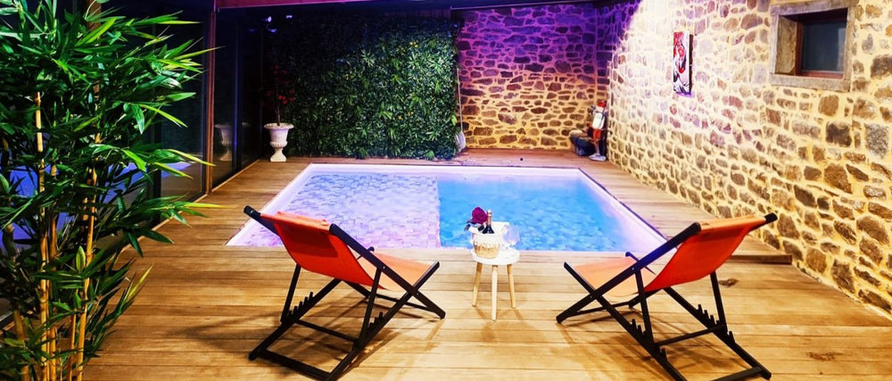 Jacuzzi XXL+ Charme et Caractères de campagne - Love’nSpa - weekend en amoureux, love rooms avec spa ou jacuzzi privatif19 de Jacuzzi XXL+ Charme et Caractères de campagne
