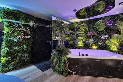 JUNGLE ROOM - Love’nSpa - weekend en amoureux, love rooms avec spa ou jacuzzi privatif