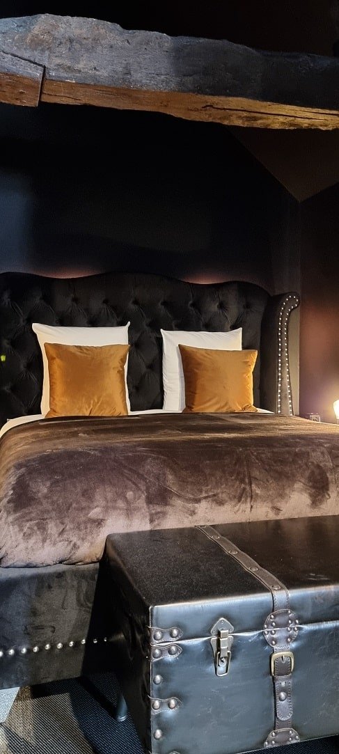 La Bayeuzen - Le Jardin - Love’nSpa - weekend en amoureux, love rooms avec spa ou jacuzzi privatif9 de La Bayeuzen - Le Jardin
