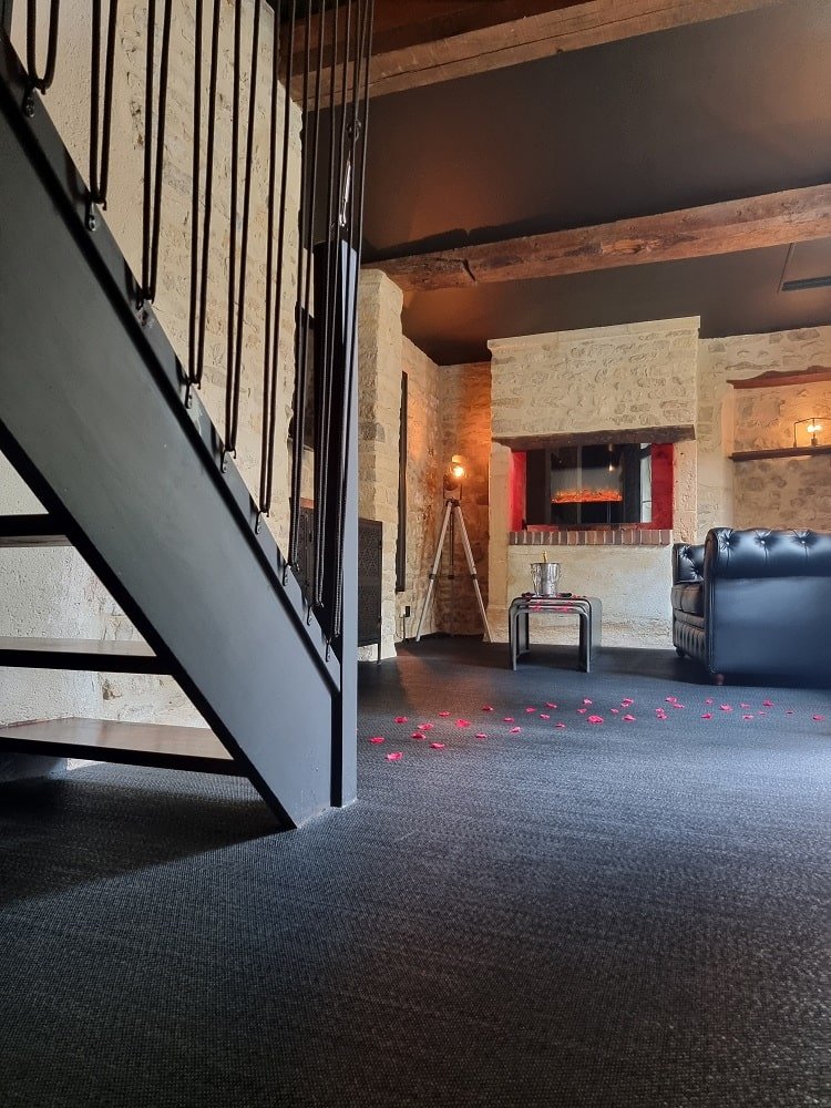 La Bayeuzen - Le Jardin - Love’nSpa - weekend en amoureux, love rooms avec spa ou jacuzzi privatif14 de La Bayeuzen - Le Jardin
