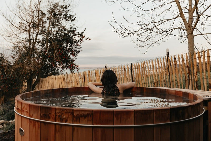 La Cabane - Les Secrets d'Honfleur - Love’nSpa - weekend en amoureux, love rooms avec spa ou jacuzzi privatif3 de La Cabane - Les Secrets d'Honfleur
