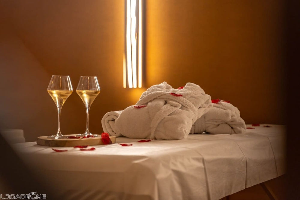 La Cadurcienne - Love’nSpa - weekend en amoureux, love rooms avec spa ou jacuzzi privatif9 de La Cadurcienne
