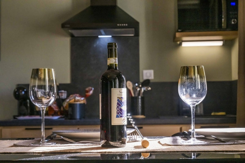 La Dépendance de Victoria Rose - Love’nSpa - weekend en amoureux, love rooms avec spa ou jacuzzi privatif4 de La Dépendance de Victoria Rose
