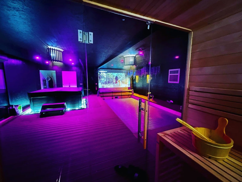 LA FENARDIERE - Love’nSpa - weekend en amoureux, love rooms avec spa ou jacuzzi privatif1 de LA FENARDIERE
