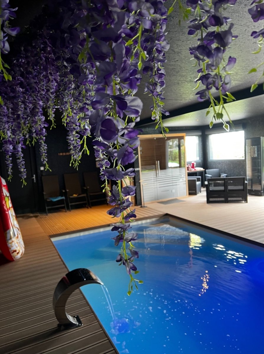 LA FENARDIERE - Love’nSpa - weekend en amoureux, love rooms avec spa ou jacuzzi privatif1 de LA FENARDIERE
