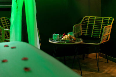 La Forêt Enchantée - Love Room à thème - Jacuzzi - Love’nSpa - weekend en amoureux, love rooms avec spa ou jacuzzi privatif
