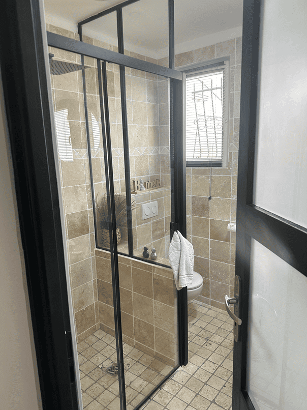LA MAISON DES PLAISIRS - Love’nSpa - weekend en amoureux, love rooms avec spa ou jacuzzi privatif