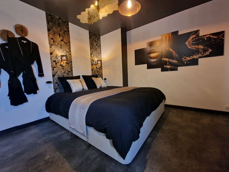 La Maison Parfum d'Amour - Love’nSpa - weekend en amoureux, love rooms avec spa ou jacuzzi privatif1 de La Maison Parfum d'Amour by Cath & Sens
