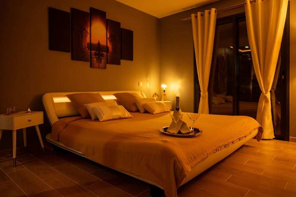 La Parenthèse Amoureuse - Love’nSpa - weekend en amoureux, love rooms avec spa ou jacuzzi privatif3 de La Parenthèse Amoureuse
