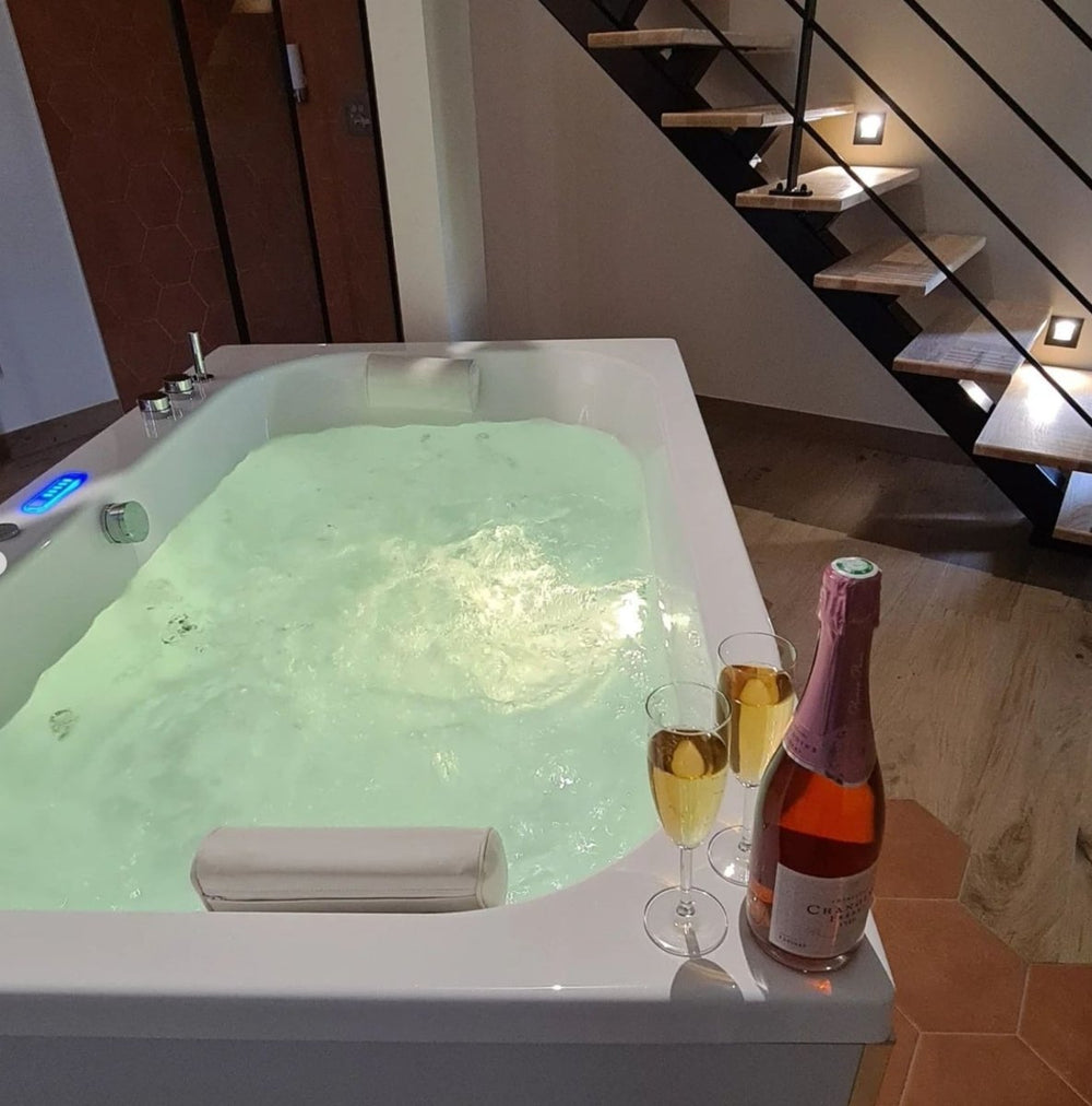 La Parenthèse Enchantée - Love’nSpa - weekend en amoureux, love rooms avec spa ou jacuzzi privatif5 de La Parenthèse Enchantée
