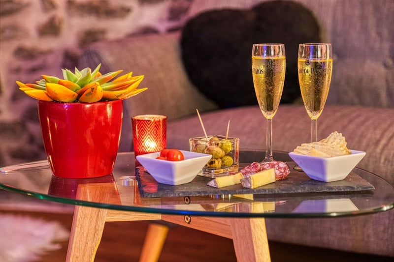 La Parenthèse Romantique - Love’nSpa - weekend en amoureux, love rooms avec spa ou jacuzzi privatif