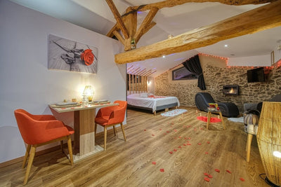 La Parenthèse Romantique - Love’nSpa - weekend en amoureux, love rooms avec spa ou jacuzzi privatif