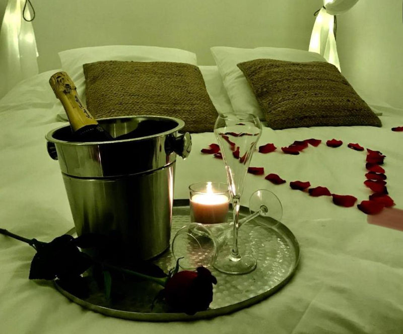La Perle du Voyageur - Suite Balinaise - Love’nSpa - weekend en amoureux, love rooms avec spa ou jacuzzi privatif