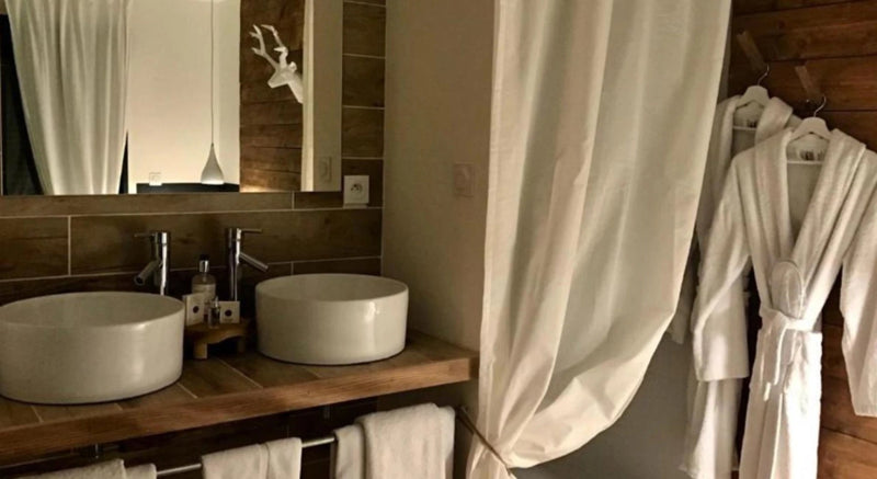 La Perle du Voyageur - Suite Scandinave - Love’nSpa - weekend en amoureux, love rooms avec spa ou jacuzzi privatif4 de La Perle du Voyageur - Suite Scandinave
