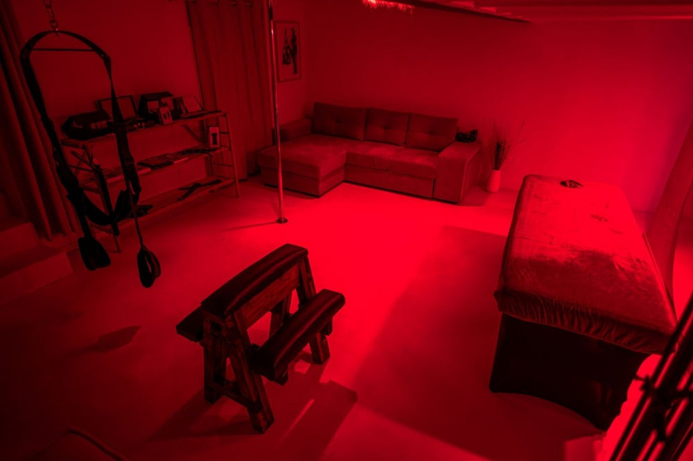 La Polissonne - Love’nSpa - weekend en amoureux, love rooms avec spa ou jacuzzi privatif2 de La Polissonne
