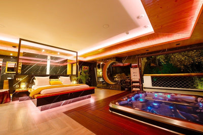 La Pura Vida 34 - Love’nSpa - weekend en amoureux, love rooms avec spa ou jacuzzi privatif