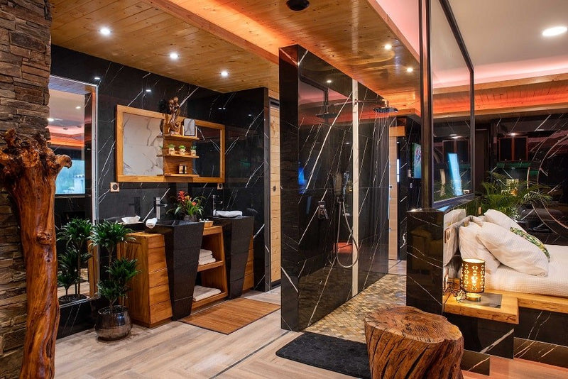La Pura Vida 34 - Love’nSpa - weekend en amoureux, love rooms avec spa ou jacuzzi privatif