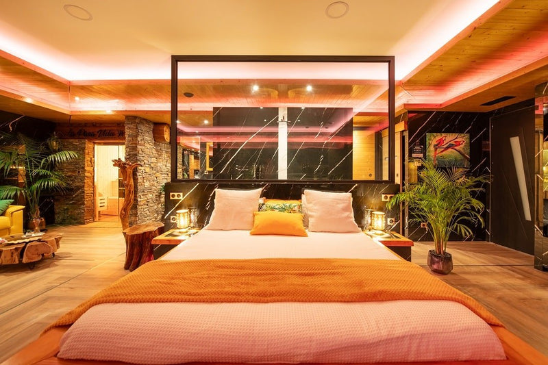 La Pura Vida 34 - Love’nSpa - weekend en amoureux, love rooms avec spa ou jacuzzi privatif2 de La Pura Vida 34
