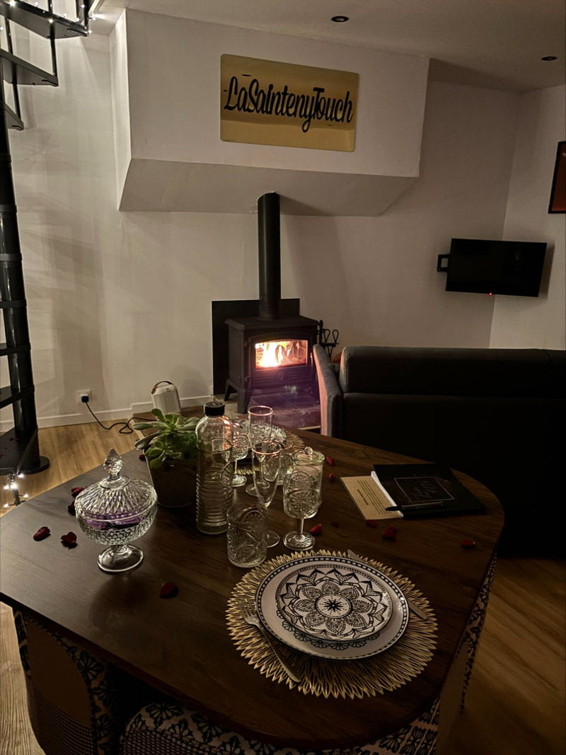 La Sainteny Touch - Love’nSpa - weekend en amoureux, love rooms avec spa ou jacuzzi privatif
