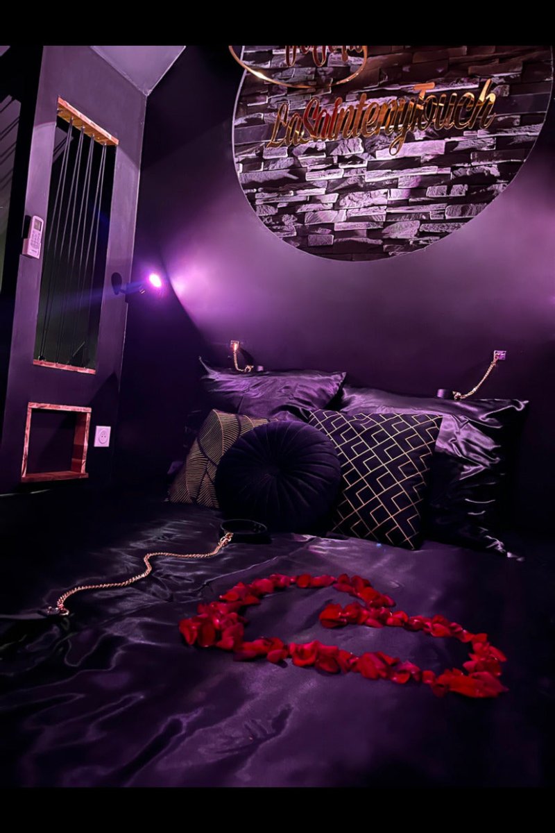 La Sainteny Touch - Love’nSpa - weekend en amoureux, love rooms avec spa ou jacuzzi privatif12 de La Sainteny Touch
