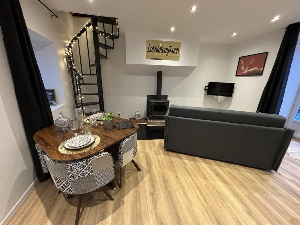 La Sainteny Touch - Love’nSpa - weekend en amoureux, love rooms avec spa ou jacuzzi privatif8 de La Sainteny Touch
