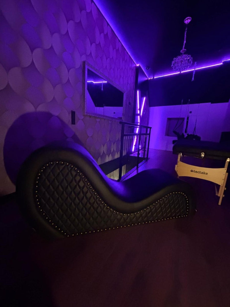 LA SECRETE ROOM - Love’nSpa - weekend en amoureux, love rooms avec spa ou jacuzzi privatif2 de LA SECRETE ROOM
