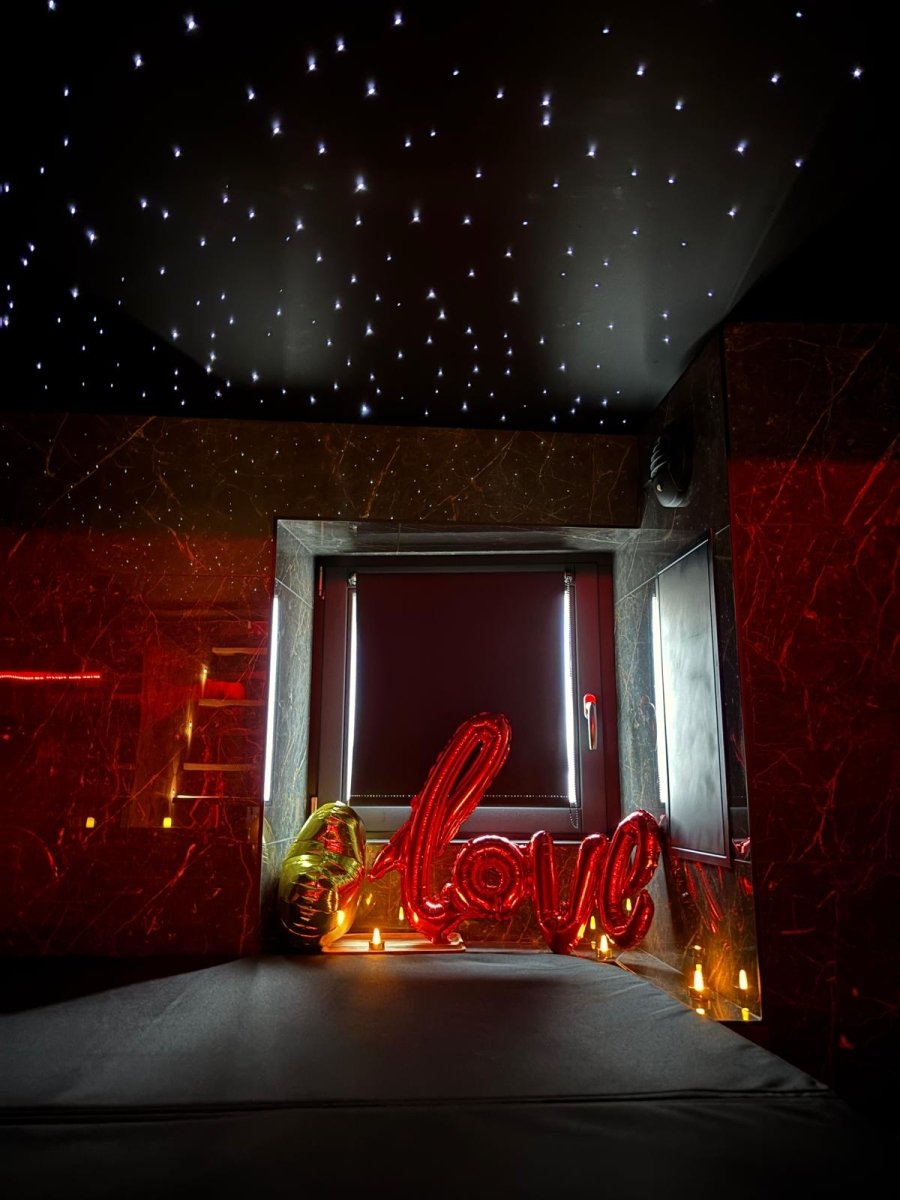 LA SECRETE ROOM - Love’nSpa - weekend en amoureux, love rooms avec spa ou jacuzzi privatif10 de LA SECRETE ROOM
