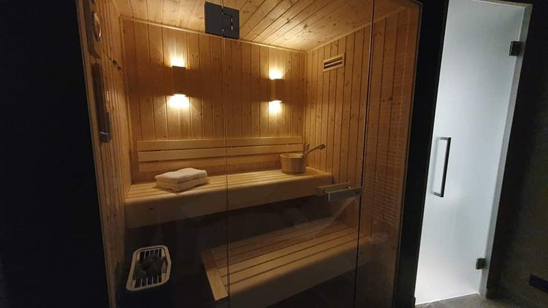 LA SUITE - Love’nSpa - weekend en amoureux, love rooms avec spa ou jacuzzi privatif