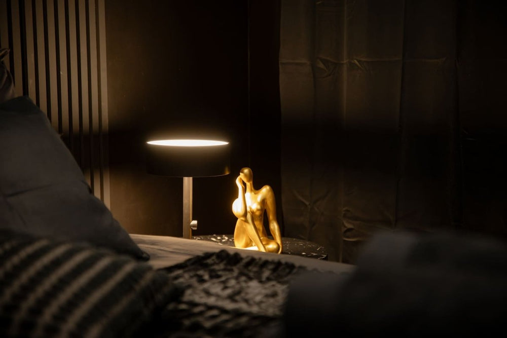 La suite Black Room - Love’nSpa - weekend en amoureux, love rooms avec spa ou jacuzzi privatif4 de La suite Black Room
