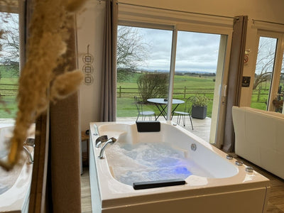 La Suite Bucolique - Love’nSpa - weekend en amoureux, love rooms avec spa ou jacuzzi privatif