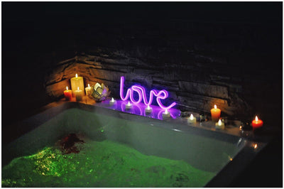 La Suite majestueuse, Spa XXL, évasion de luxe - Love’nSpa - weekend en amoureux, love rooms avec spa ou jacuzzi privatif