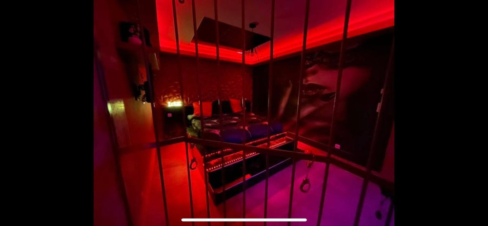 La Tour - Love’nSpa - weekend en amoureux, love rooms avec spa ou jacuzzi privatif5 de La Tour
