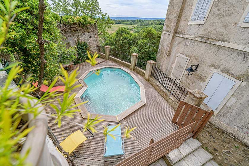La Tour des Remparts - Love’nSpa - weekend en amoureux, love rooms avec spa ou jacuzzi privatif1 de La Tour des Remparts
