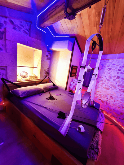 La Tour Secrète la Tour - Love’nSpa - weekend en amoureux, love rooms avec spa ou jacuzzi privatif