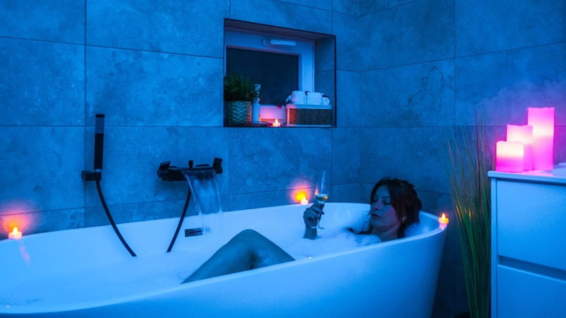 La Villa Lova - Love’nSpa - weekend en amoureux, love rooms avec spa ou jacuzzi privatif1 de La Villa Lova
