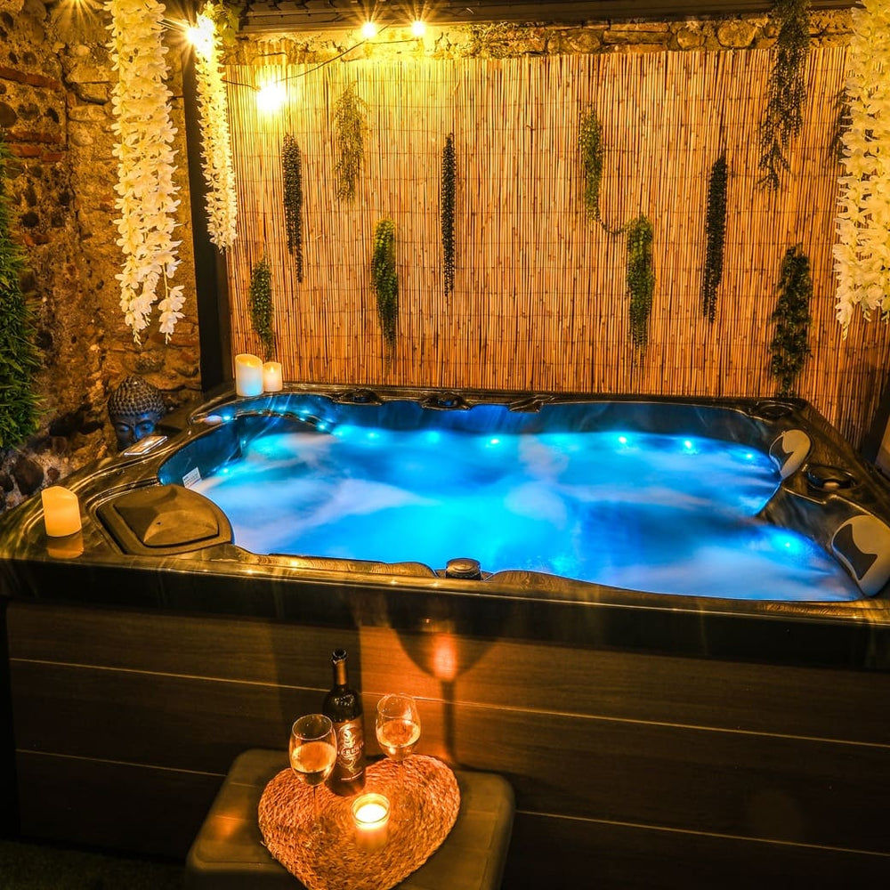La Villa Lova - Love’nSpa - weekend en amoureux, love rooms avec spa ou jacuzzi privatif1 de La Villa Lova

