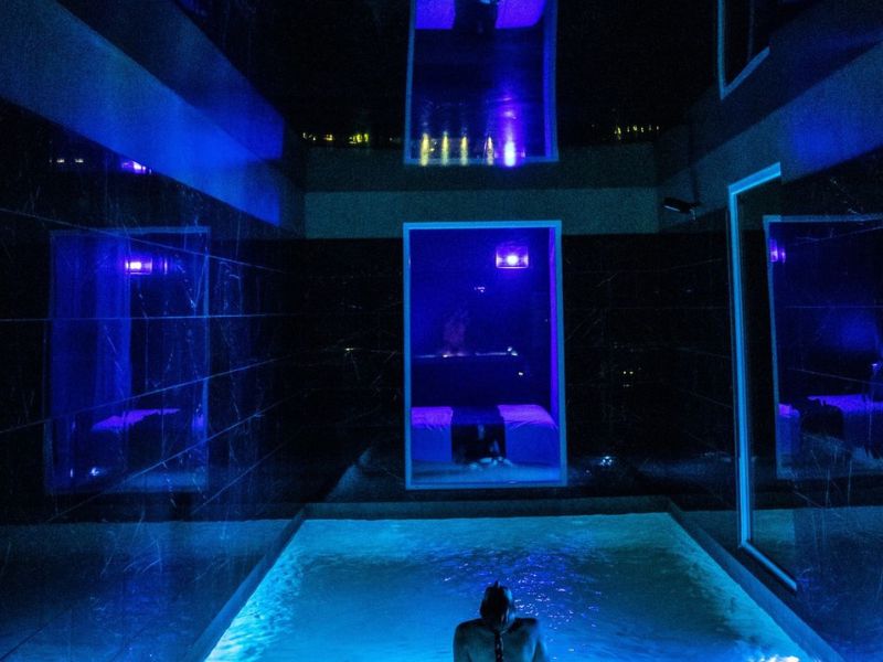 La Villa Sauvie - Love’nSpa - weekend en amoureux, love rooms avec spa ou jacuzzi privatif