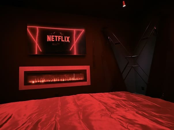 LaLovrette - Love’nSpa - weekend en amoureux, love rooms avec spa ou jacuzzi privatif17 de LaLovrette
