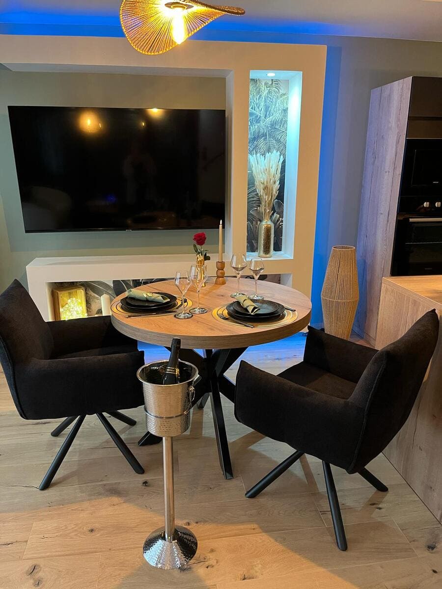 L’Apogée - Love’nSpa - weekend en amoureux, love rooms avec spa ou jacuzzi privatif9 de L’Apogée
