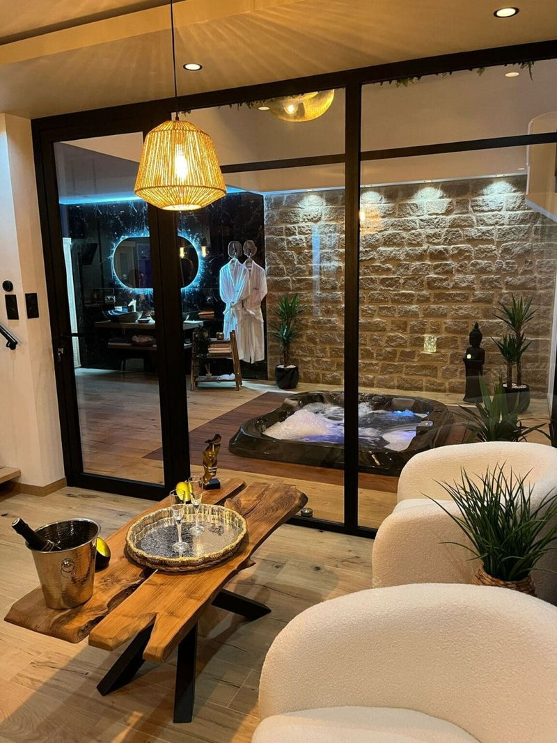 L’Apogée - Love’nSpa - weekend en amoureux, love rooms avec spa ou jacuzzi privatif